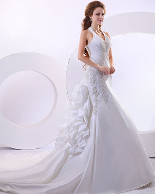 Sexy diep V halter hals trouwjurken gerimpelde lange staart trouwjurken