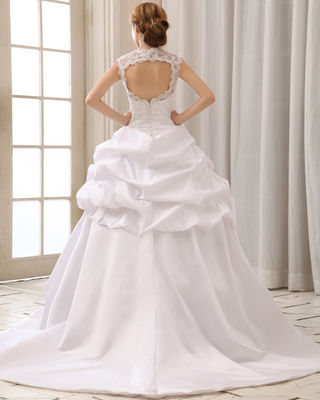 Romantische kant kap mouw halter hals trouwjurken met hart-vormige beha